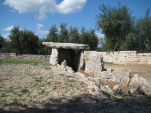 Bisceglie_dolmen_della_chianca_5